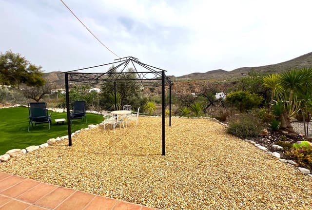 5 soveværelse Finca/Landehus til salg i Cantoria - € 145.000 (Ref: 9400073)