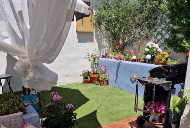 3 soveværelse Byhus til salg i Alcaudete - € 95.000 (Ref: 9405908)