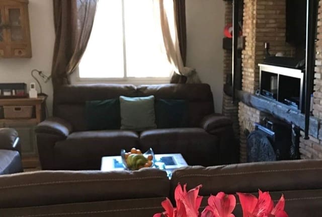 6 camera da letto Villa in vendita in Villaricos, Cuevas del Almanzora con piscina - 275.000 € (Rif: 9428201)