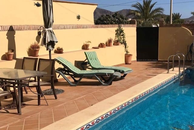 6 camera da letto Villa in vendita in Villaricos, Cuevas del Almanzora con piscina - 275.000 € (Rif: 9428201)