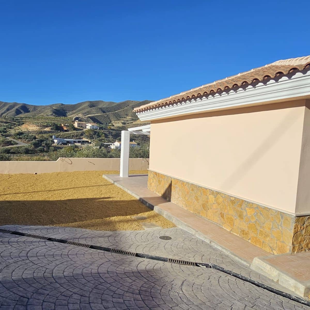 3 bedroom Villa for sale in Arboleas with pool - € 255,000 (Ref: 9451081)