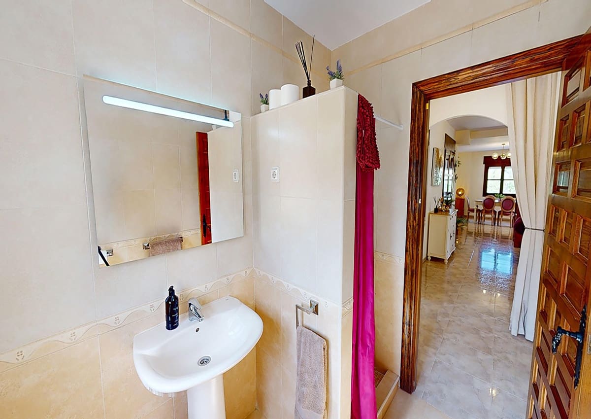 3 quarto Moradia para venda em La Alfoquia com piscina - 375 000 € (Ref: 9451523)