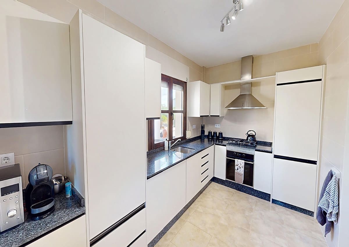 3 quarto Moradia para venda em La Alfoquia com piscina - 375 000 € (Ref: 9451523)