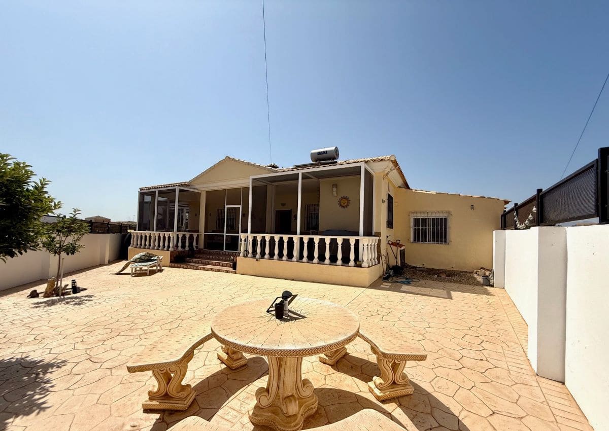 3 makuuhuone Huvila myytävänä paikassa Albox mukana uima-altaan - 265 000 € (Ref: 9467642)