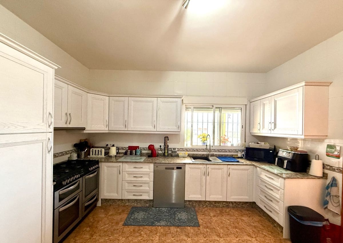 3 makuuhuone Huvila myytävänä paikassa Albox mukana uima-altaan - 265 000 € (Ref: 9467642)