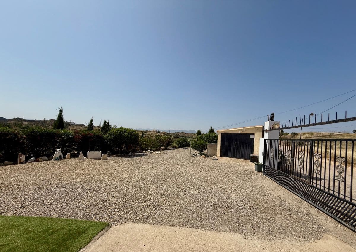 3 makuuhuone Huvila myytävänä paikassa Albox mukana uima-altaan - 265 000 € (Ref: 9467642)