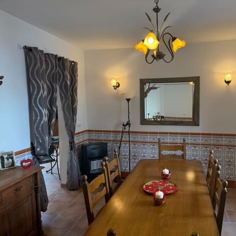 3 soveværelse Finca/Landehus til salg i Arboleas med swimmingpool - € 239.000 (Ref: 9488031)