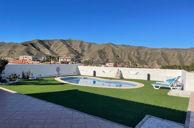 3 soveværelse Villa til salg i Arboleas med swimmingpool - € 249.995 (Ref: 9523380)