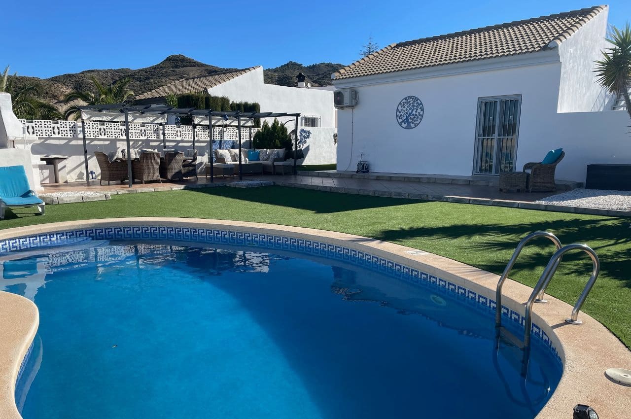 3 soveværelse Villa til salg i Arboleas med swimmingpool - € 249.995 (Ref: 9523380)