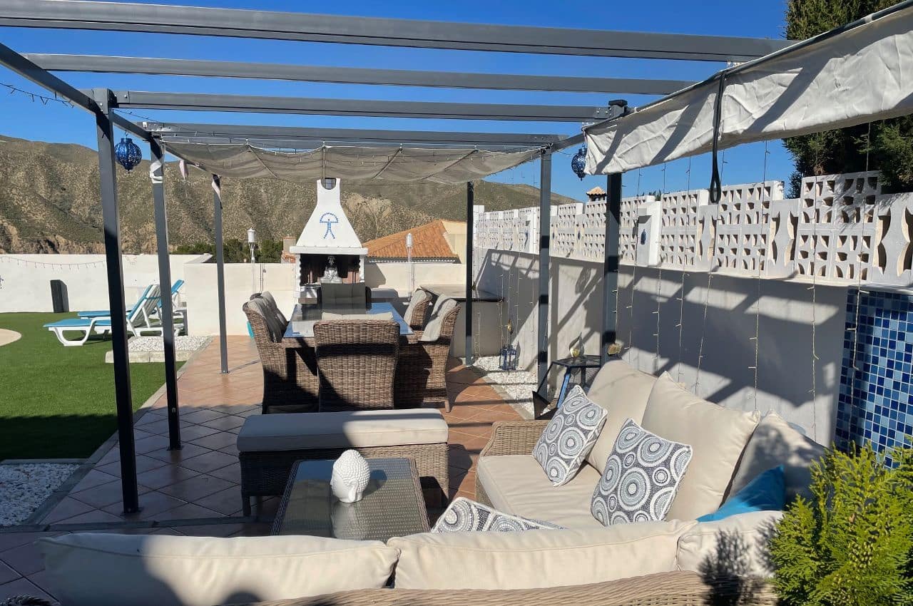 3 soveværelse Villa til salg i Arboleas med swimmingpool - € 249.995 (Ref: 9523380)