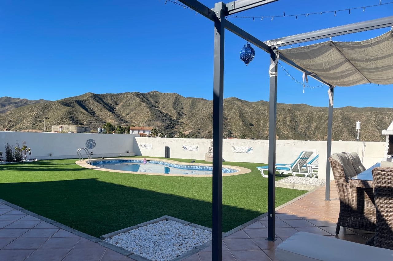 3 soveværelse Villa til salg i Arboleas med swimmingpool - € 249.995 (Ref: 9523380)