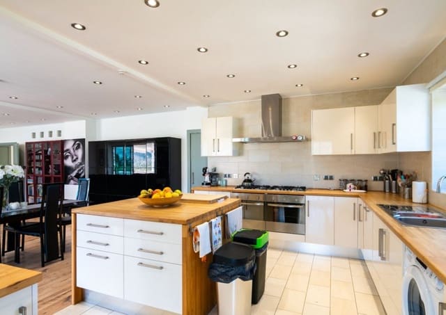 6 slaapkamer Finca/Landhuis te koop in Iznájar met zwembad - € 845.000 (Ref: 9523381)