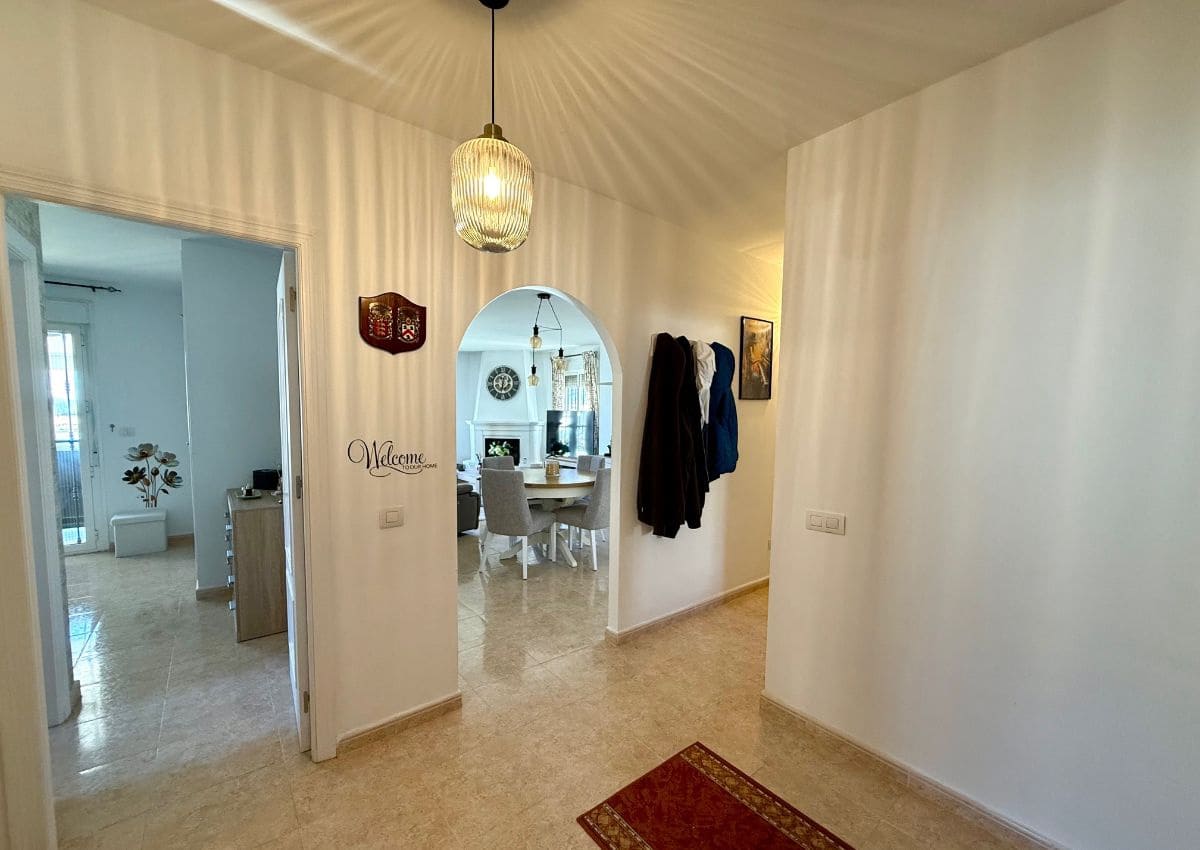 4 soveværelse Villa til salg i Arboleas med swimmingpool - € 300.000 (Ref: 9534831)