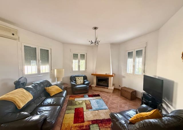 3 makuuhuone Huvila myytävänä paikassa Arboleas mukana uima-altaan - 269 000 € (Ref: 9554266)