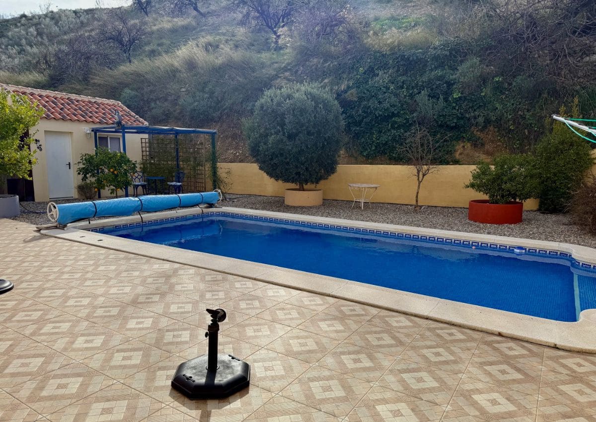 3 makuuhuone Huvila myytävänä paikassa Arboleas mukana uima-altaan - 269 000 € (Ref: 9554266)