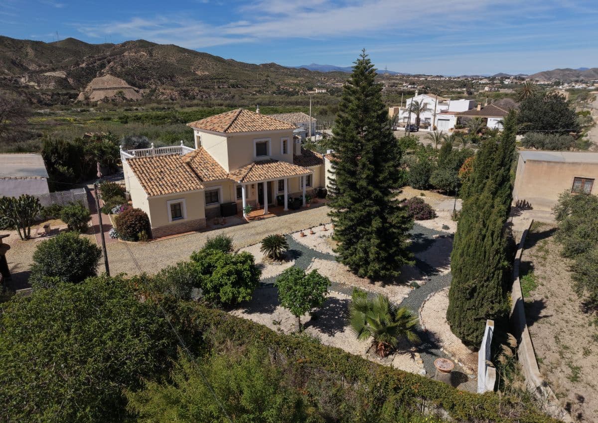 3 bedroom Villa for sale in La Alfoquia with pool - € 375,000 (Ref: 9598138)