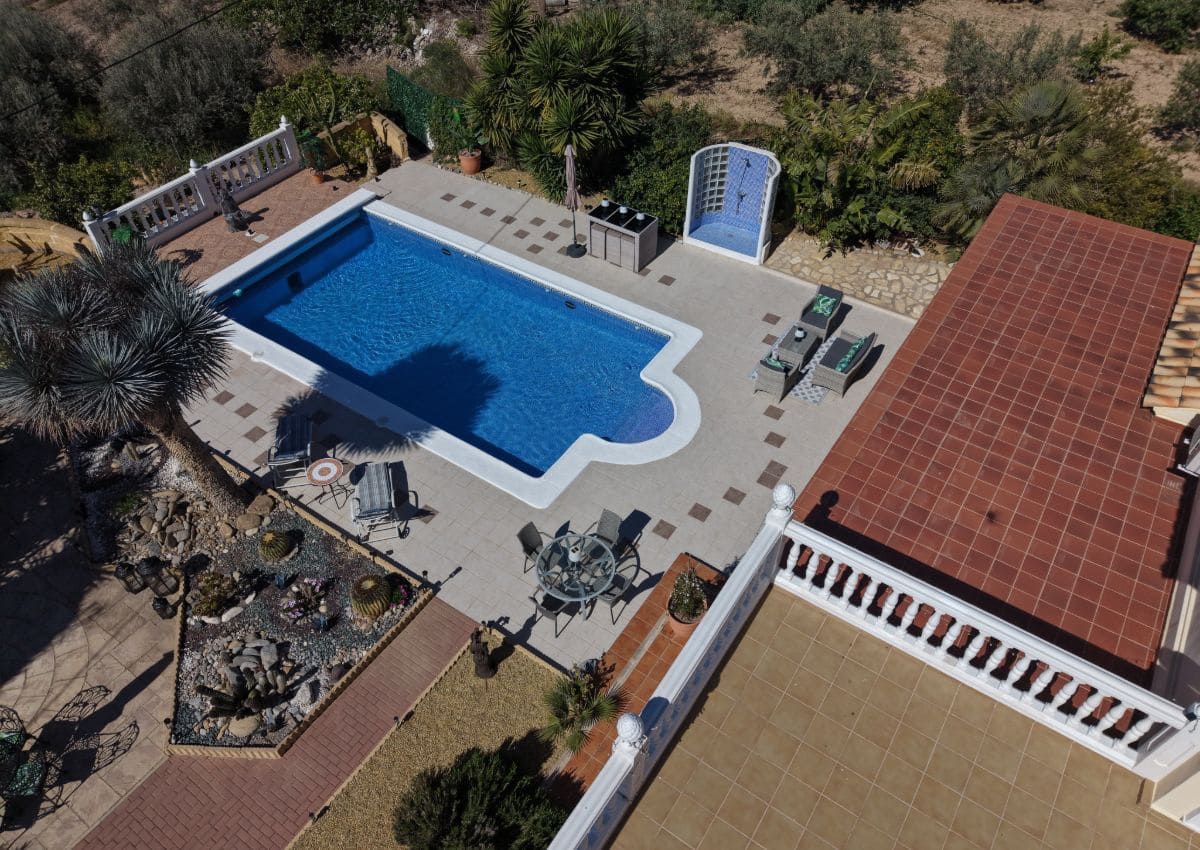 3 bedroom Villa for sale in La Alfoquia with pool - € 375,000 (Ref: 9598138)