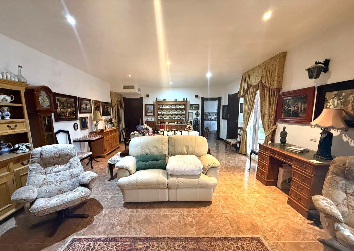 3 makuuhuone Huvila myytävänä paikassa Arboleas mukana uima-altaan - 350 000 € (Ref: 9603479)