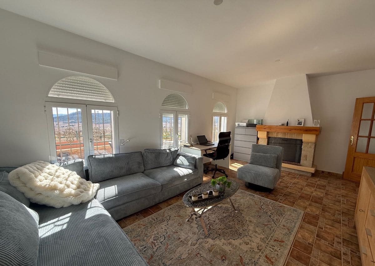 4 soverom Finca/Herregård til salgs i Oria med svømmebasseng - € 384 995 (Ref: 9610520)