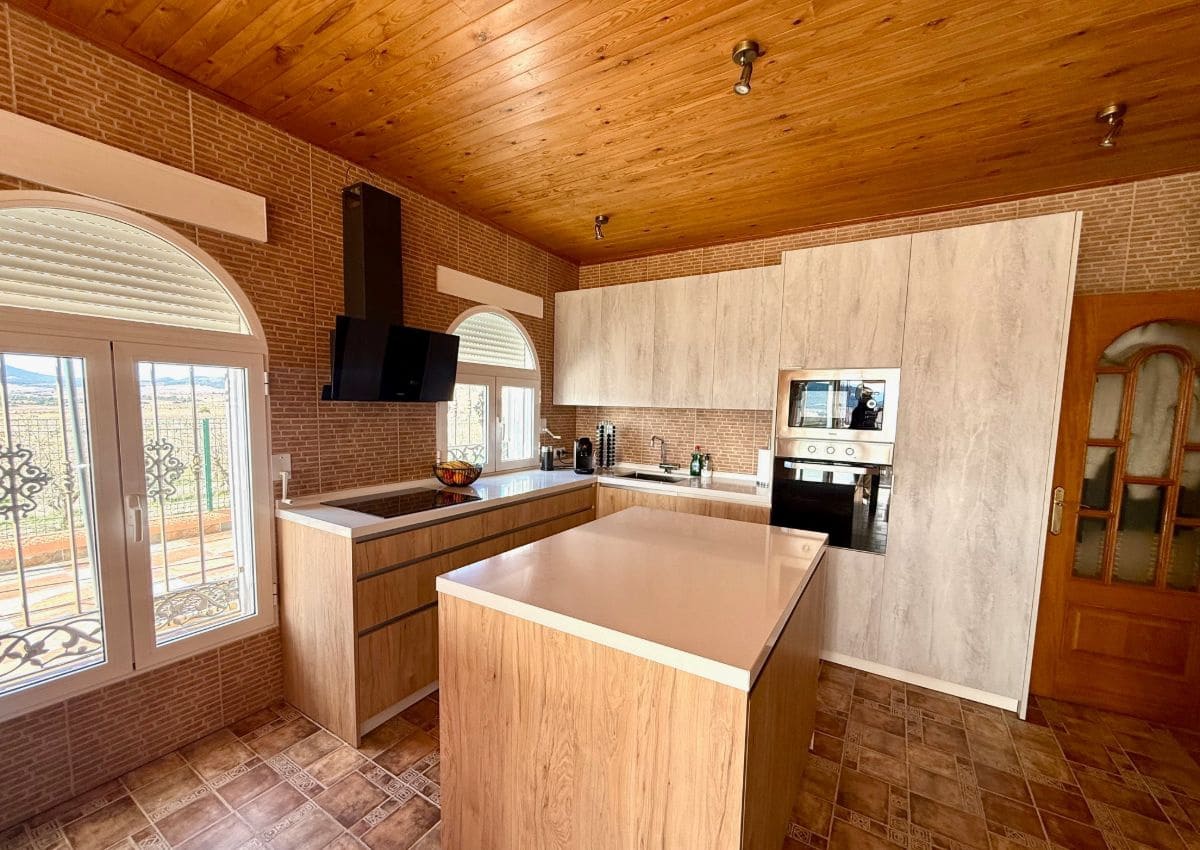 4 soverom Finca/Herregård til salgs i Oria med svømmebasseng - € 384 995 (Ref: 9610520)