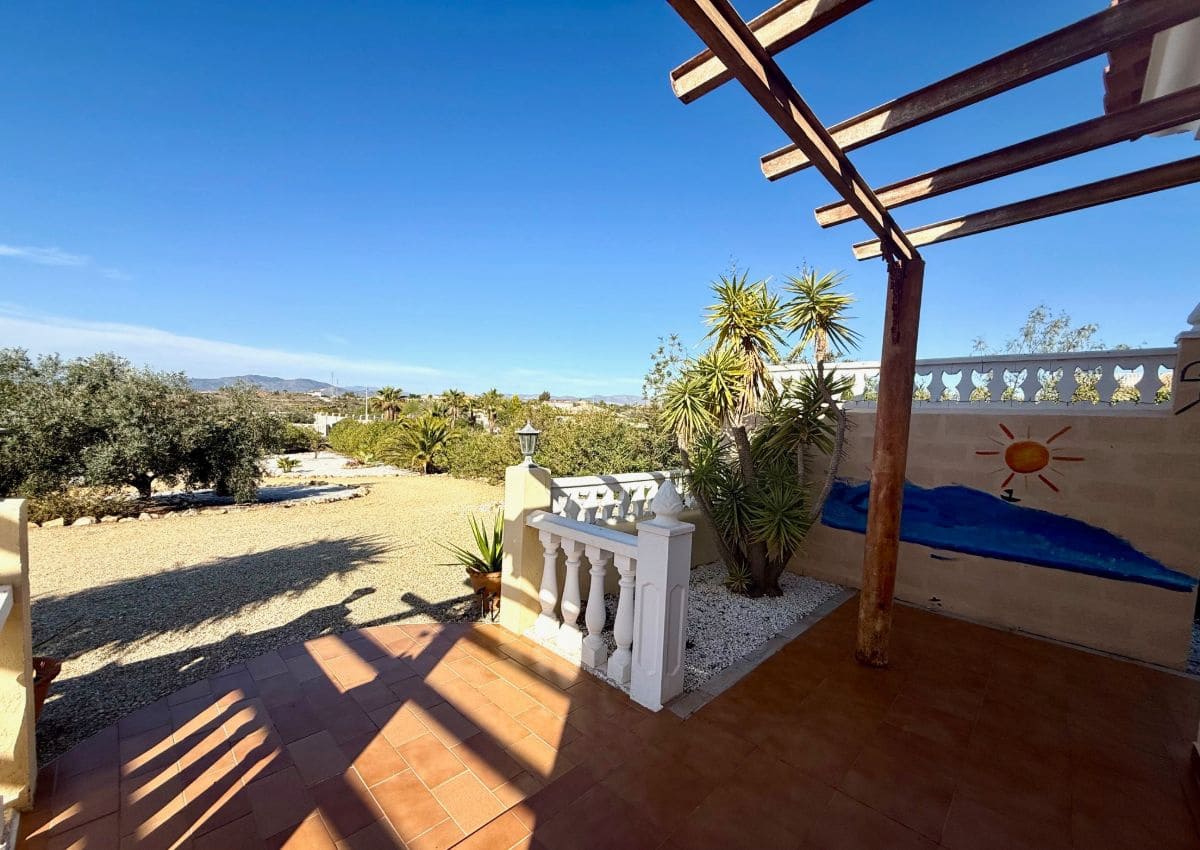 2 sovrum Villa till salu i Albox med pool - 249 995 € (Ref: 9633713)