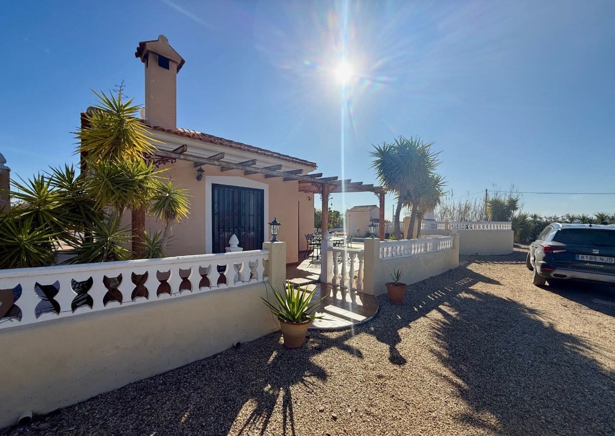 2 sovrum Villa till salu i Albox med pool - 249 995 € (Ref: 9633713)