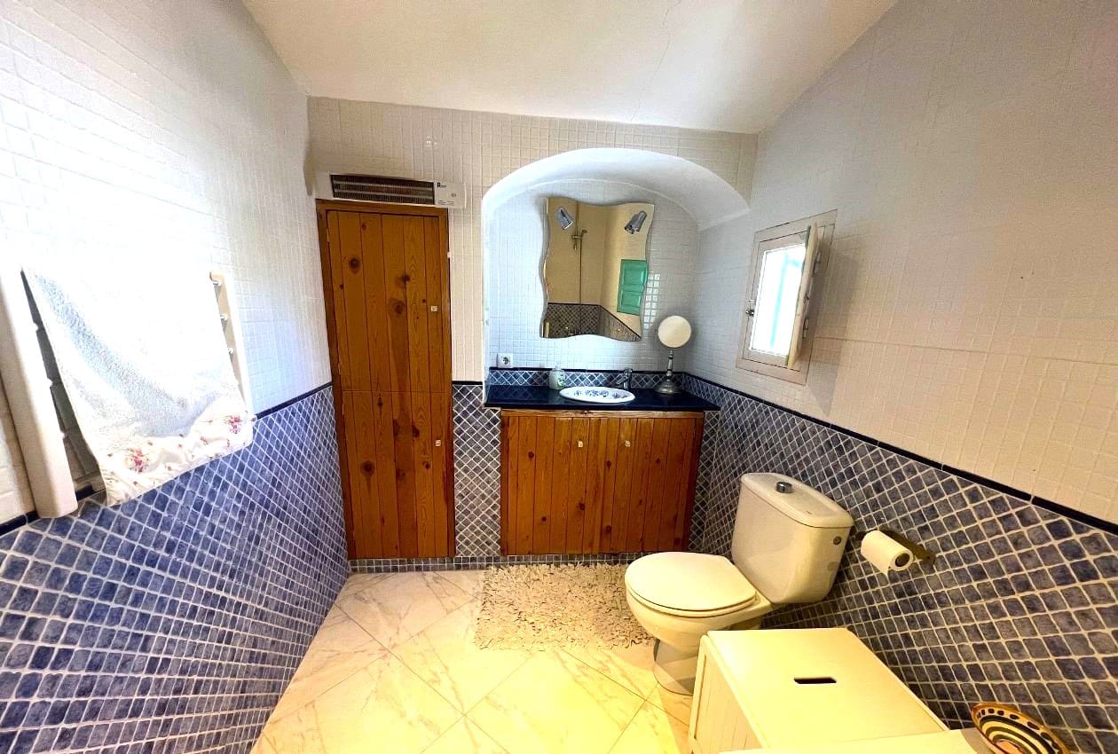 7 slaapkamer Finca/Landhuis te koop in Cantoria met zwembad - € 299.999 (Ref: 9641084)