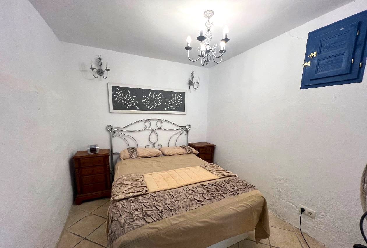 7 slaapkamer Finca/Landhuis te koop in Cantoria met zwembad - € 299.999 (Ref: 9641084)