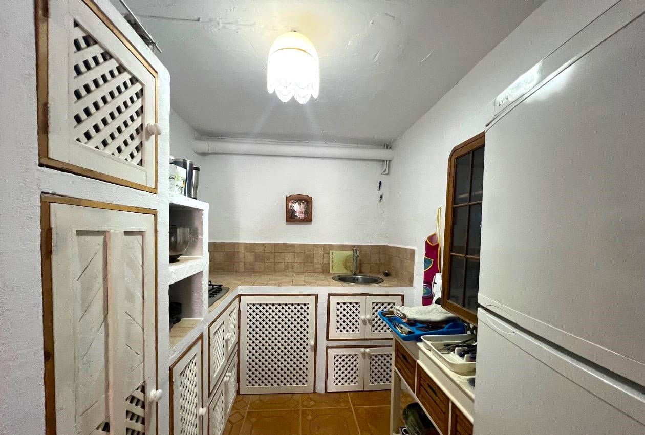 7 slaapkamer Finca/Landhuis te koop in Cantoria met zwembad - € 299.999 (Ref: 9641084)