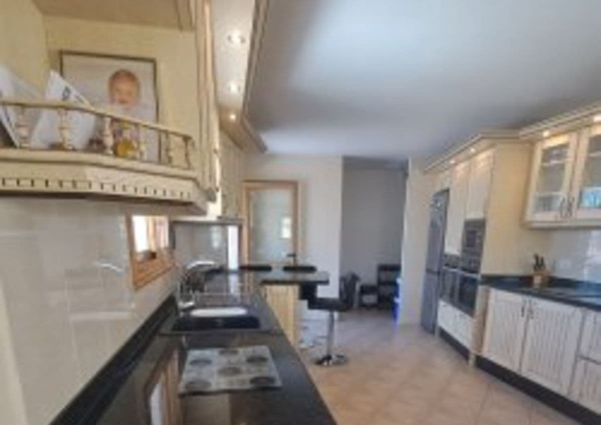 6 quarto Quinta/Casa Rural para venda em Iznajar com piscina - 580 000 € (Ref: 9643521)