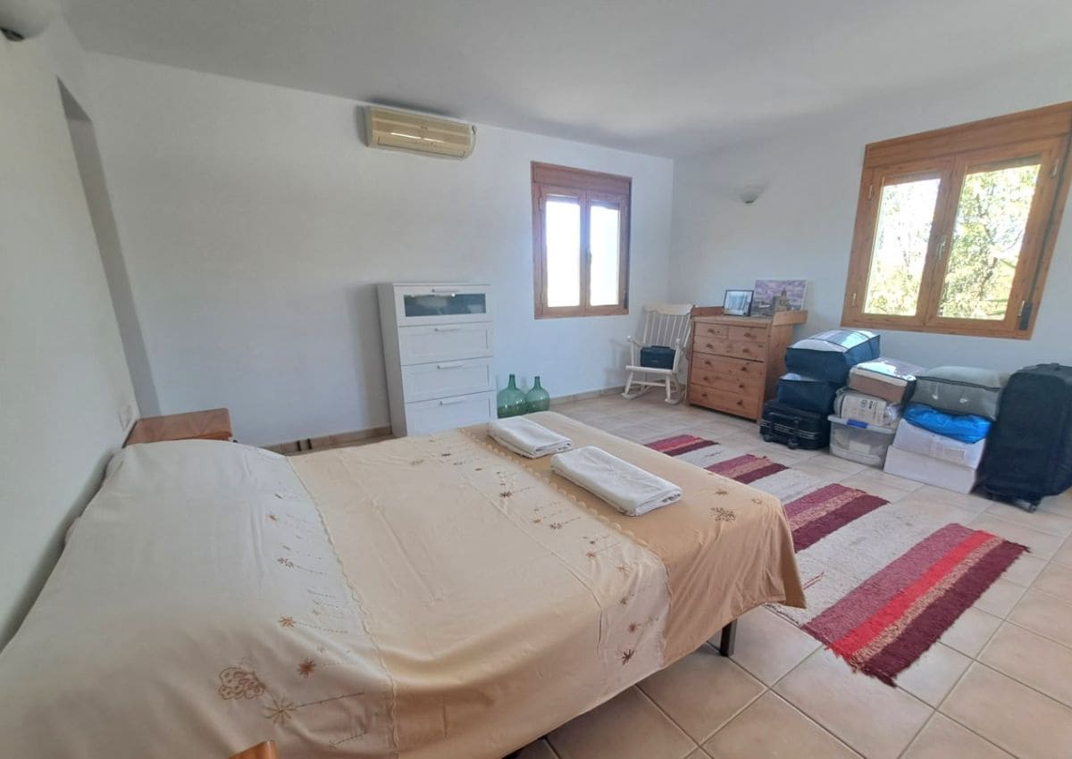 6 quarto Quinta/Casa Rural para venda em Iznajar com piscina - 580 000 € (Ref: 9643521)