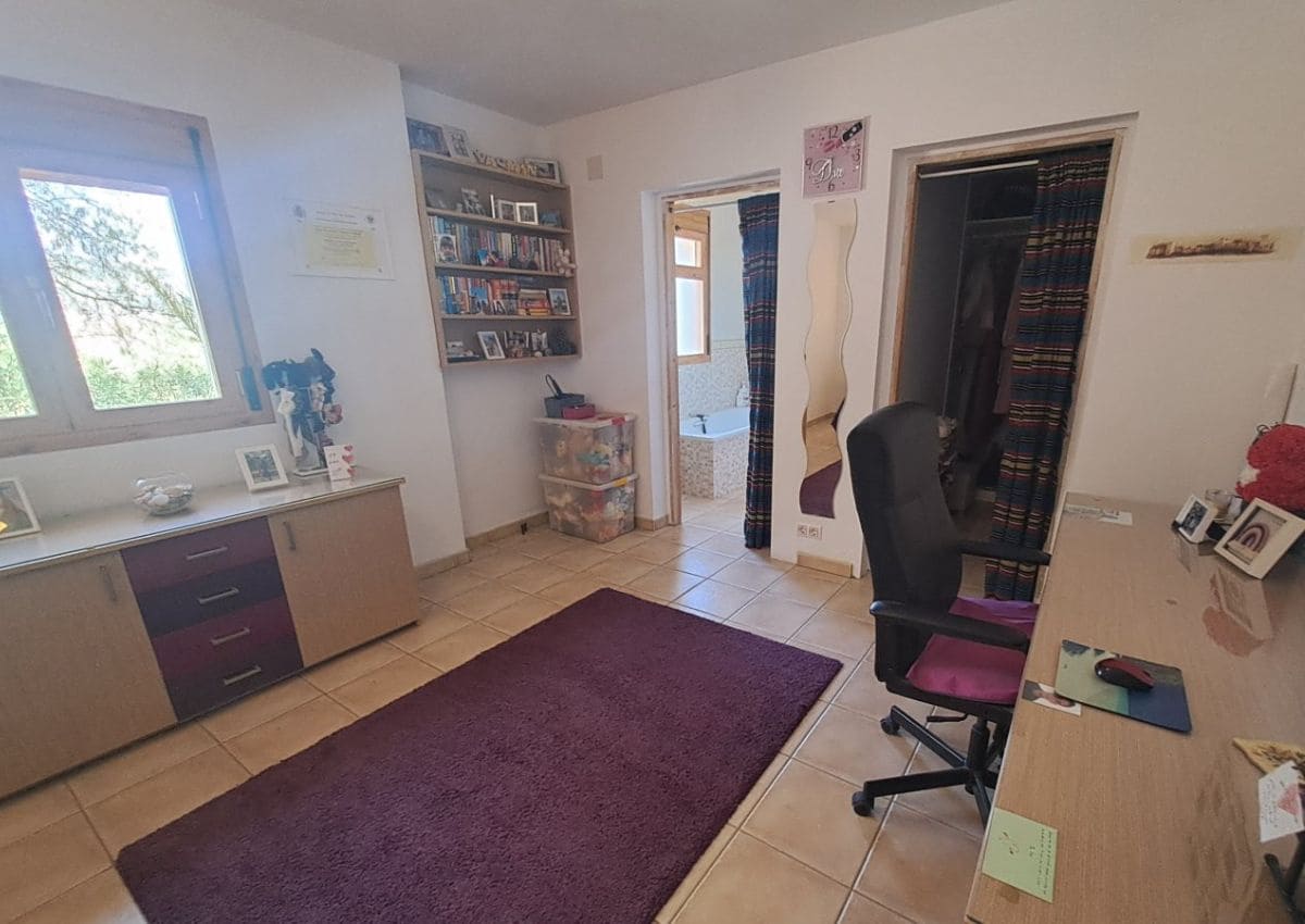 6 quarto Quinta/Casa Rural para venda em Iznajar com piscina - 580 000 € (Ref: 9643521)