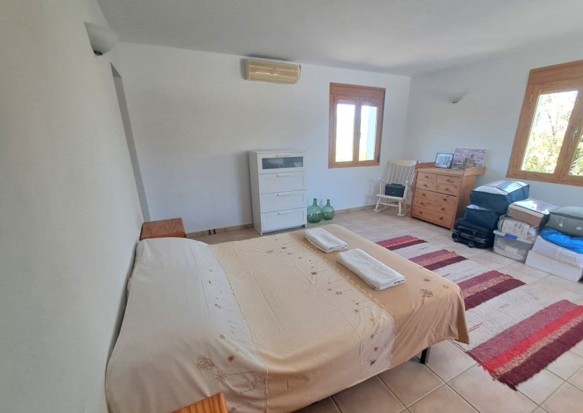 6 quarto Quinta/Casa Rural para venda em Iznajar com piscina - 580 000 € (Ref: 9643521)