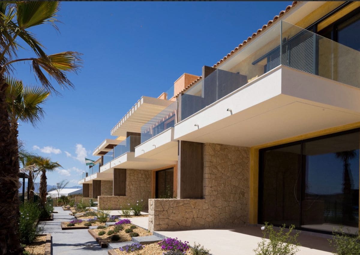 Casa de 2 habitaciones en Cuevas del Almanzora en venta - 300.000 € (Ref: 9665424)