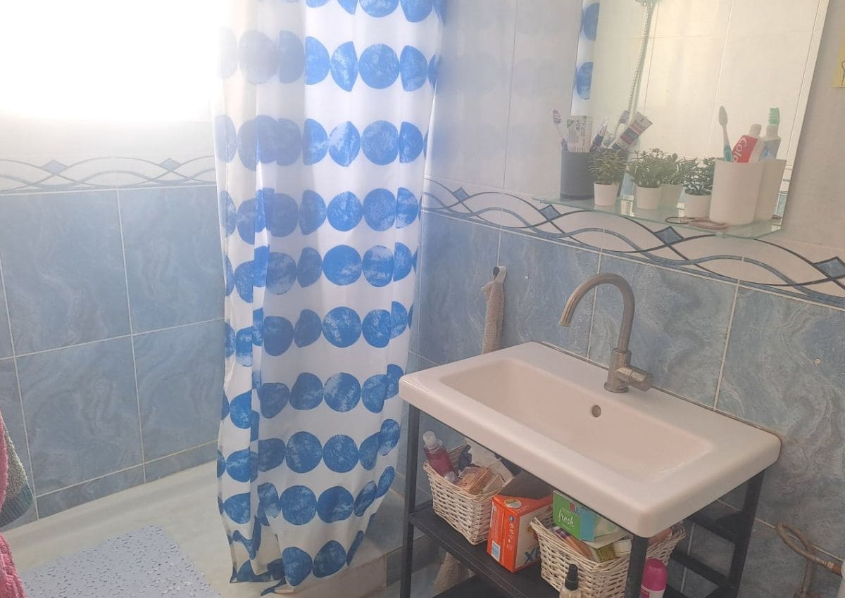 8 bedroom Townhouse for sale in Castillo de Locubin - € 74,000 (Ref: 9672748)