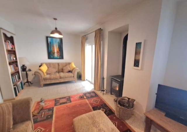 4 makuuhuone Omakotitalo myytävänä paikassa Fuente-Tójar - 92 750 € (Ref: 9676505)