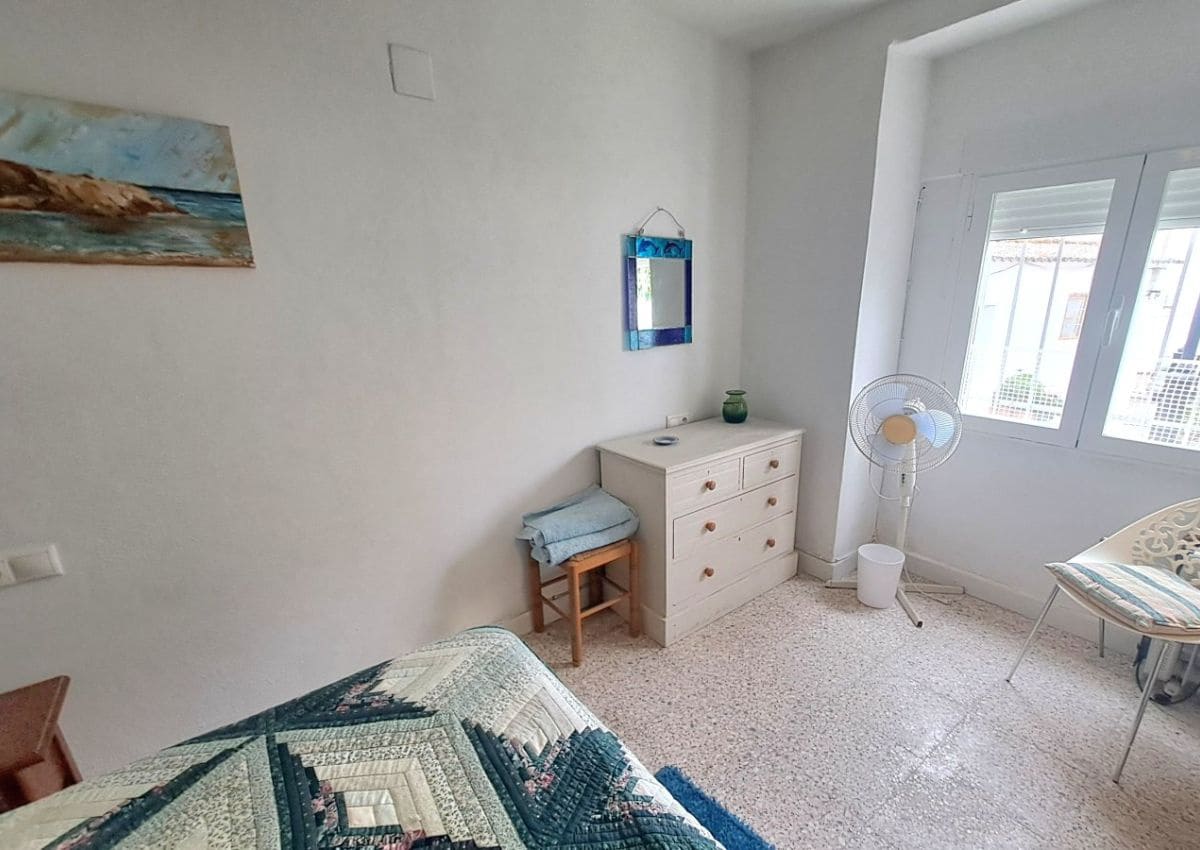 4 makuuhuone Omakotitalo myytävänä paikassa Fuente-Tojar - 92 750 € (Ref: 9676505)