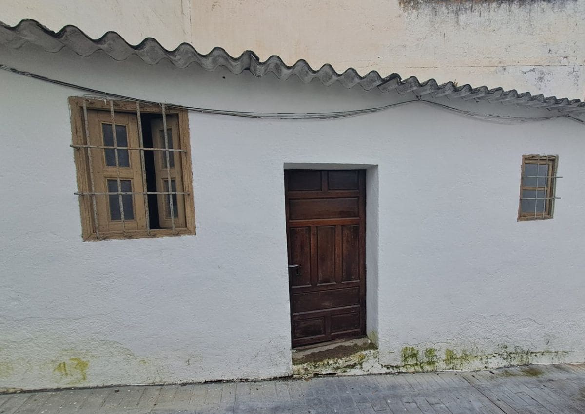 4 makuuhuone Omakotitalo myytävänä paikassa Fuente-Tojar - 92 750 € (Ref: 9676505)