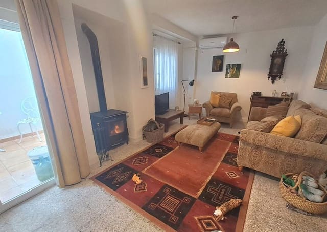 4 makuuhuone Omakotitalo myytävänä paikassa Fuente-Tójar - 92 750 € (Ref: 9676505)