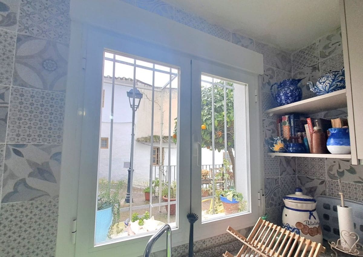 4 makuuhuone Omakotitalo myytävänä paikassa Fuente-Tojar - 92 750 € (Ref: 9676505)