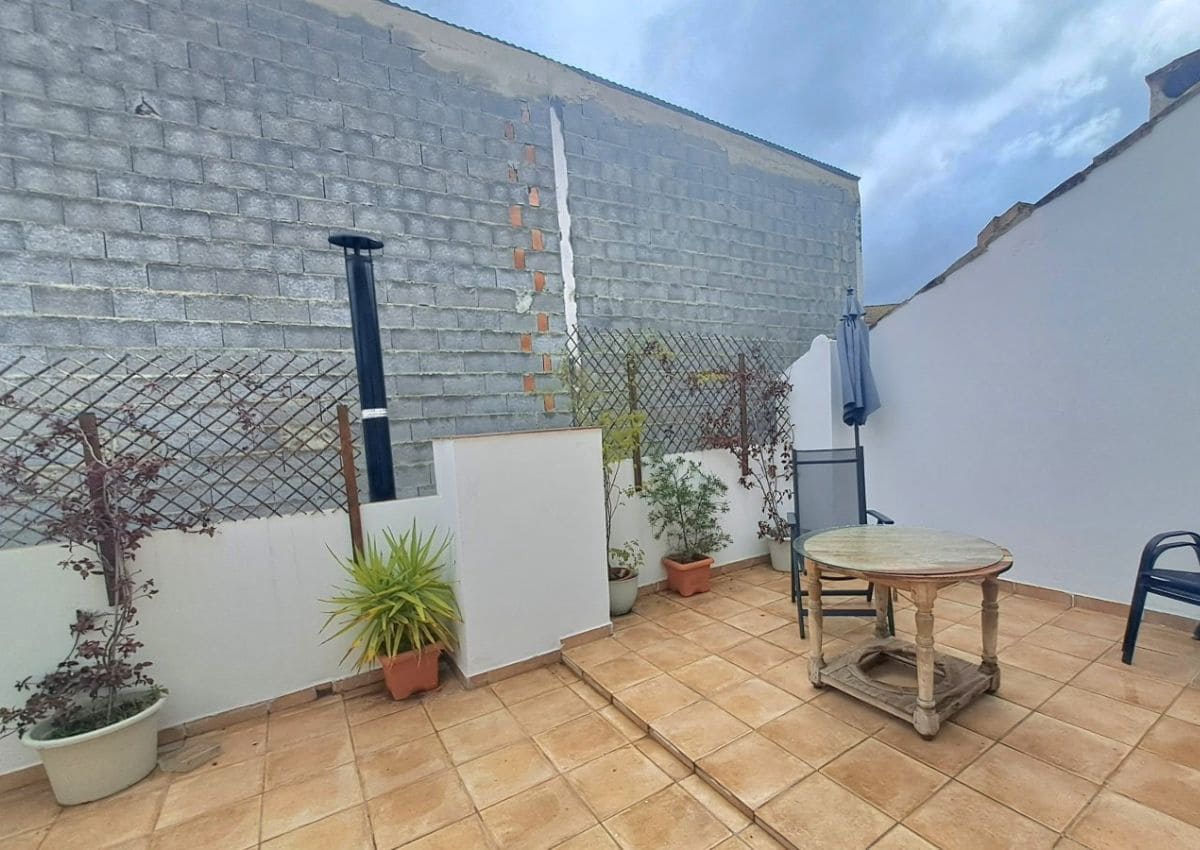 4 makuuhuone Omakotitalo myytävänä paikassa Fuente-Tojar - 92 750 € (Ref: 9676505)