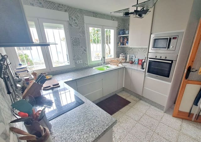 4 makuuhuone Omakotitalo myytävänä paikassa Fuente-Tójar - 92 750 € (Ref: 9676505)