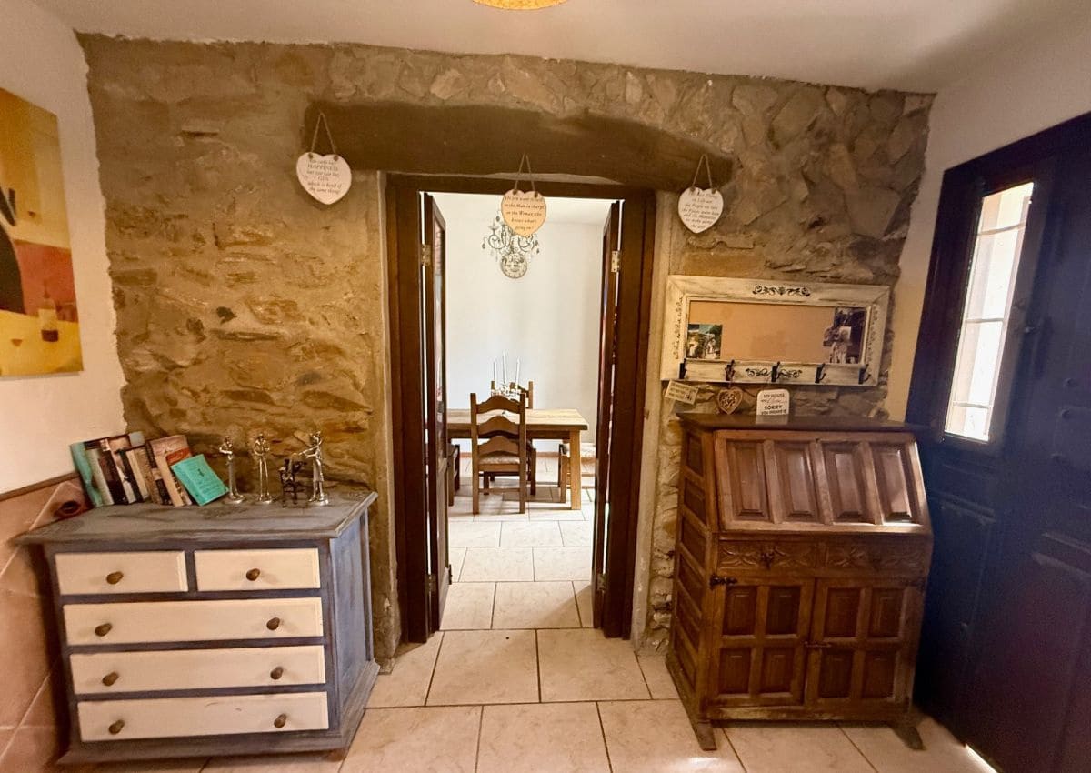 5 bedroom Finca/Country House for sale in Santa Maria de Nieva - € 179,950 (Ref: 9697774)