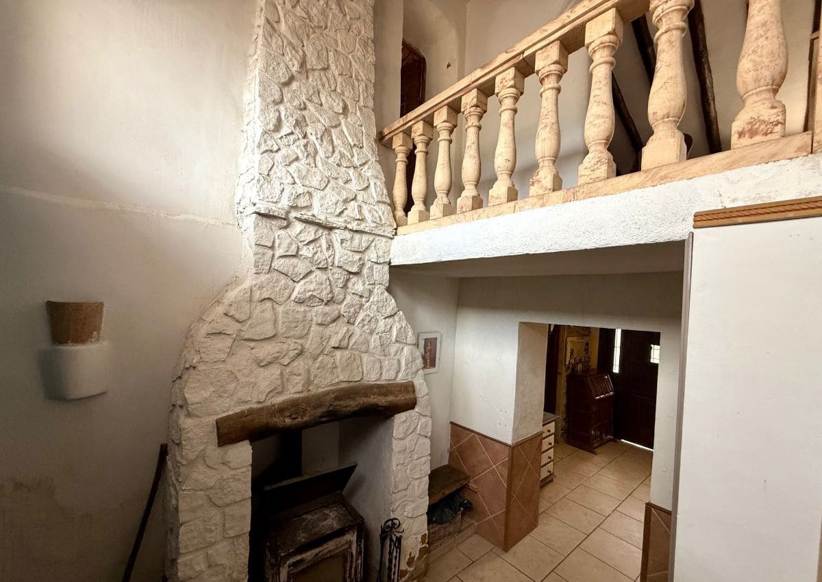 5 bedroom Finca/Country House for sale in Santa Maria de Nieva - € 179,950 (Ref: 9697774)