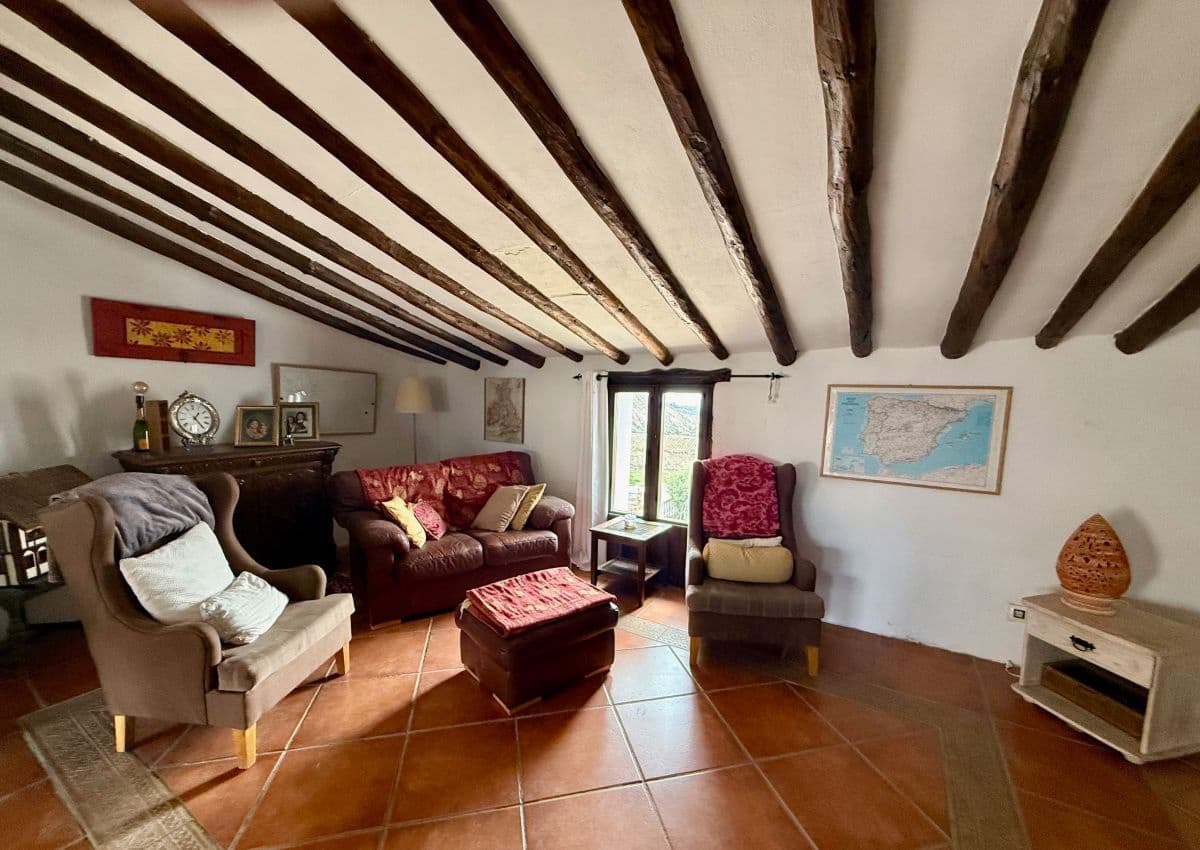 5 bedroom Finca/Country House for sale in Santa Maria de Nieva - € 179,950 (Ref: 9697774)