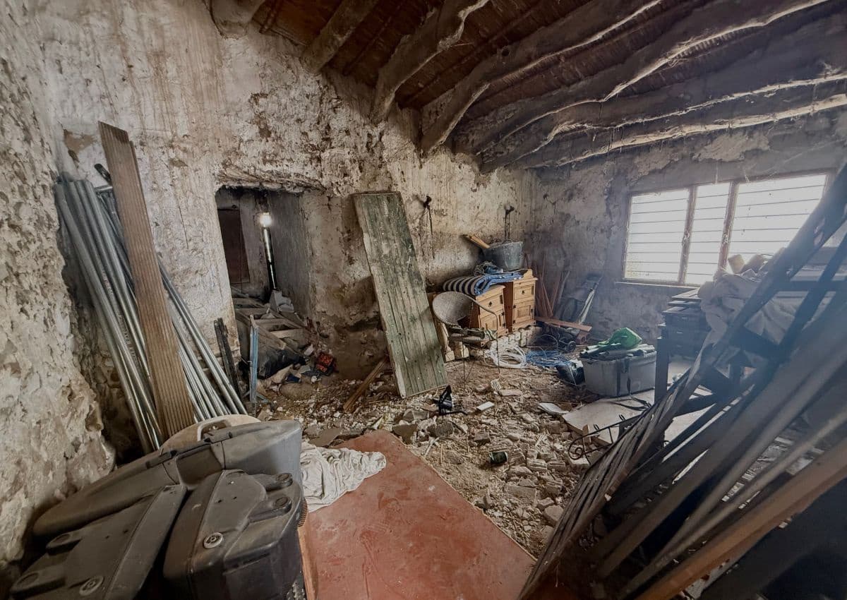 5 bedroom Finca/Country House for sale in Santa Maria de Nieva - € 179,950 (Ref: 9697774)