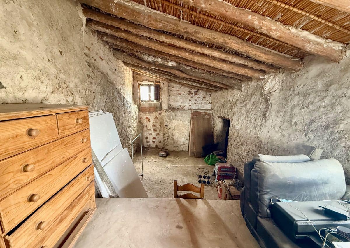 5 bedroom Finca/Country House for sale in Santa Maria de Nieva - € 179,950 (Ref: 9697774)