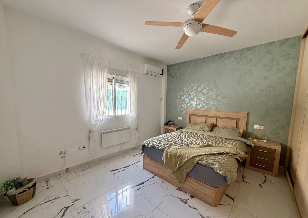 3 makuuhuone Huvila myytävänä paikassa Arboleas mukana uima-altaan - 310 000 € (Ref: 9719312)