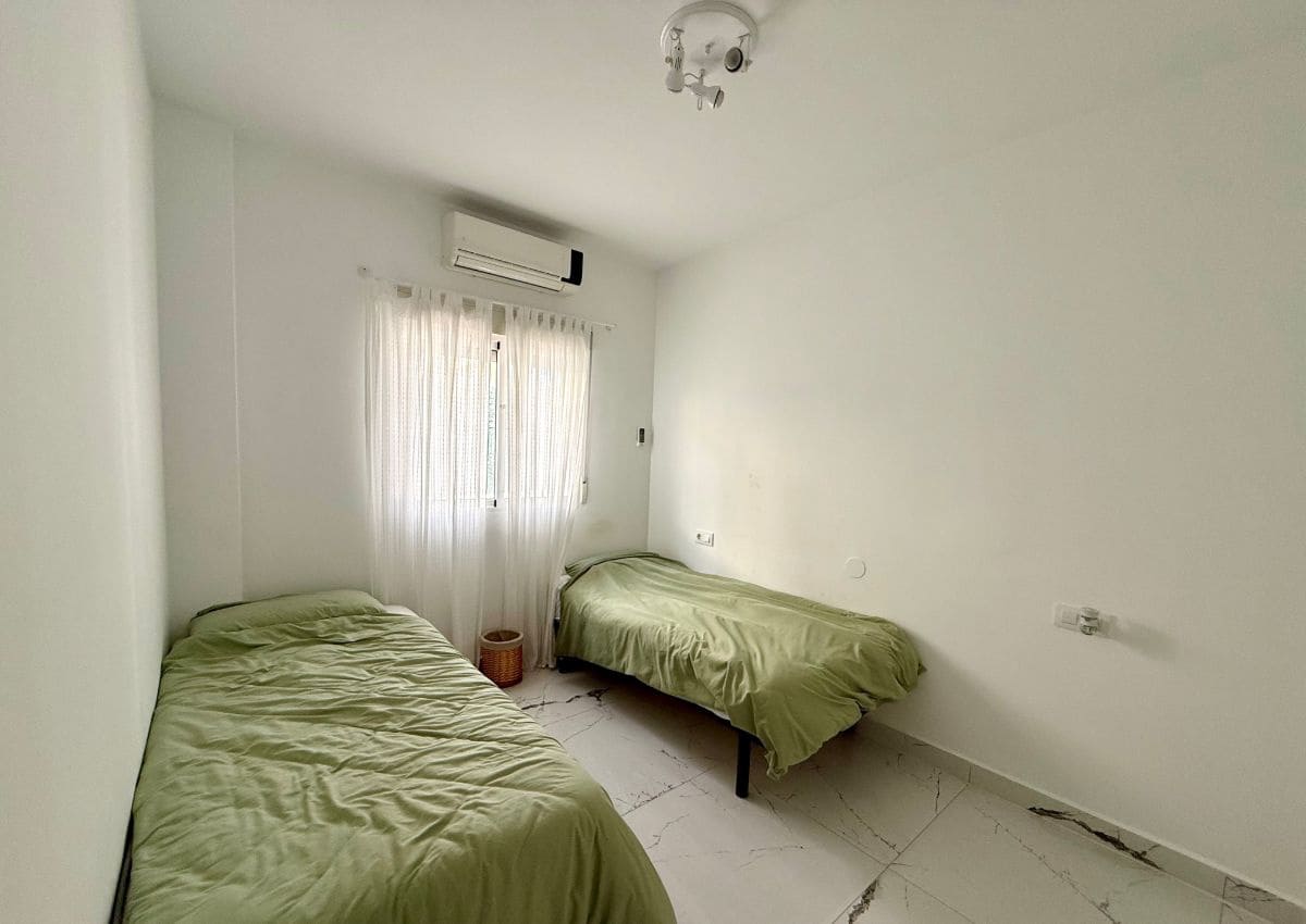 3 makuuhuone Huvila myytävänä paikassa Arboleas mukana uima-altaan - 310 000 € (Ref: 9719312)