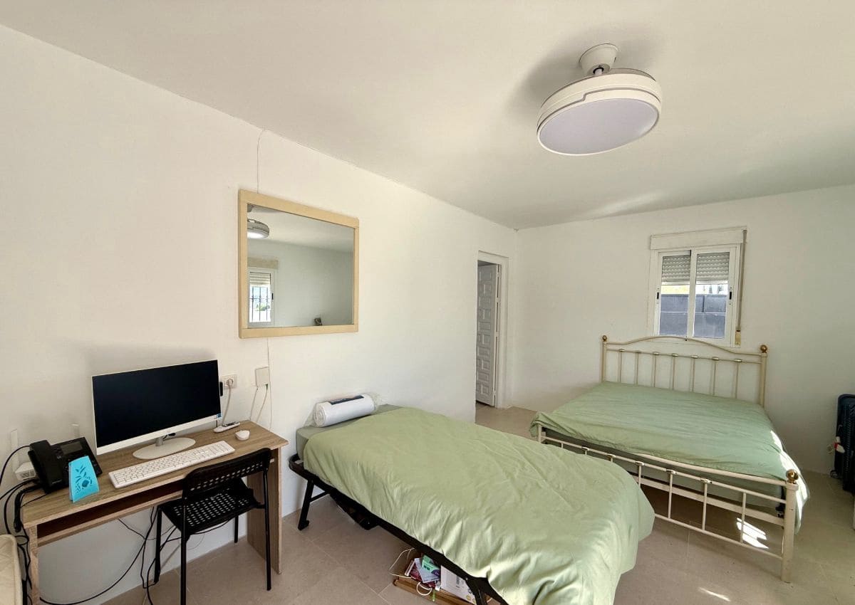 3 makuuhuone Huvila myytävänä paikassa Arboleas mukana uima-altaan - 310 000 € (Ref: 9719312)